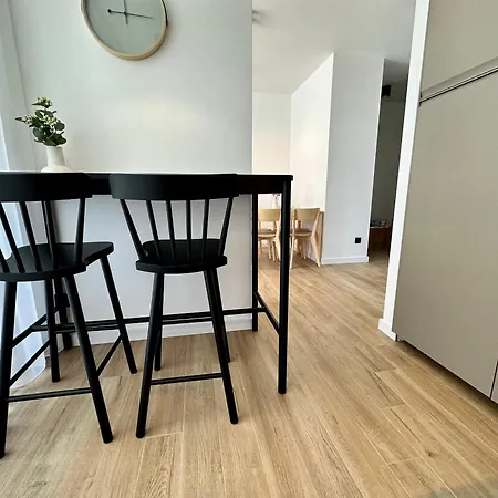 - Klifowa Przy Plazy Apartman *